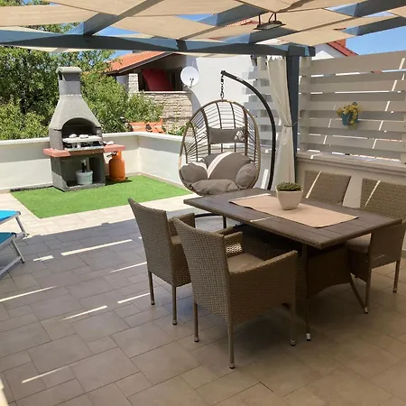 Apartments Vlasta Premantura Zewnętrze zdjęcie